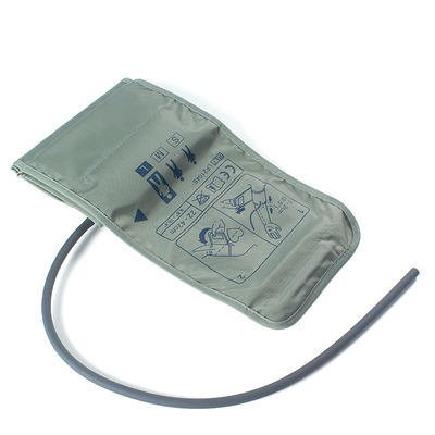 Manche de sphygmomanomètre NIBP Manche adulte de grande taille Sphygmomanomètre tube unique 22-42 cm