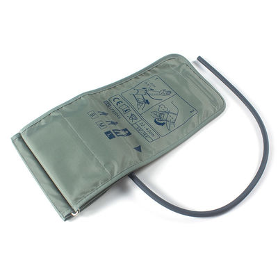 Manche de sphygmomanomètre NIBP Manche adulte de grande taille Sphygmomanomètre tube unique 22-42 cm