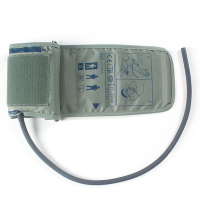 Manche de sphygmomanomètre NIBP Manche de sphygmomanomètre pédiatrique Tube unique 17-22 cm